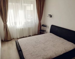 Lakás 3 szobák eladó on Floresti