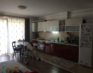 Lakás 2 szobák eladó on Floresti