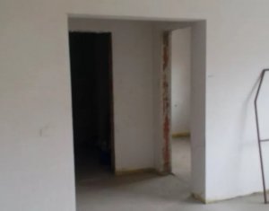 Lakás 1 szobák eladó on Floresti