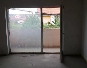 Lakás 1 szobák eladó on Floresti