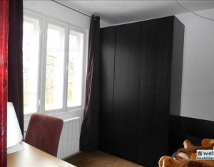 Maison 7 chambres à vendre dans Cluj-napoca, zone Manastur