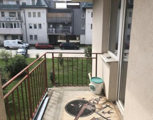 Lakás 3 szobák eladó on Cluj-napoca