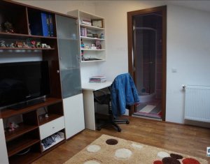 Lakás 4 szobák eladó on Cluj-napoca