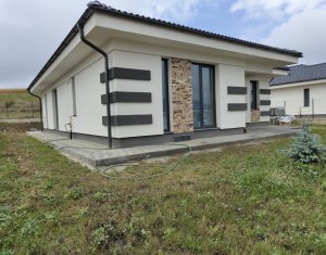 Ház 4 szobák eladó on Corusu