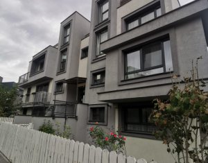 Lakás 2 szobák eladó on Floresti