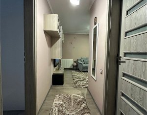 Lakás 3 szobák eladó on Floresti