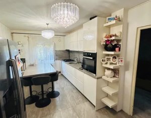 Appartement 3 chambres à vendre dans Cluj-napoca, zone Marasti