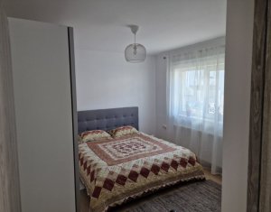 Maison 4 chambres à vendre dans Floresti