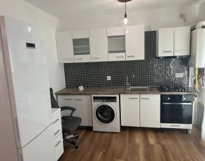 , 80m2 on Floresti