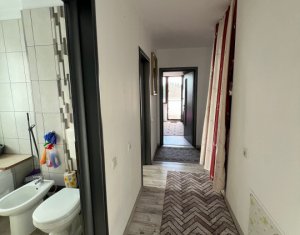 Lakás 3 szobák eladó on Floresti