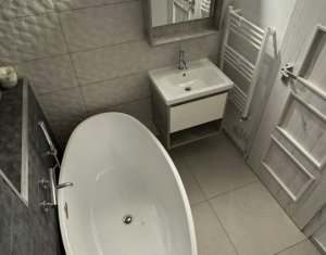 Appartement 3 chambres à vendre dans Cluj-napoca, zone Sopor