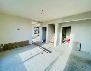Duplex 4 camere, S+P+M, 156 mp utili, 280 mp teren,Dambul Rotund, zona linistita