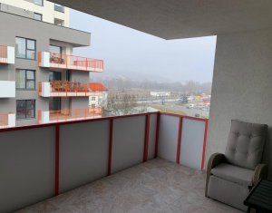 Lakás 2 szobák eladó on Floresti