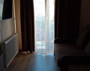 Lakás 3 szobák eladó on Baciu
