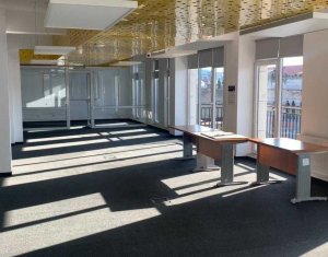 Iroda eladó, 202m2 on Cluj-napoca, Zóna Centru
