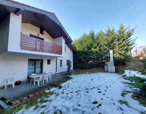 Maison 8 chambres à vendre dans Feleacu