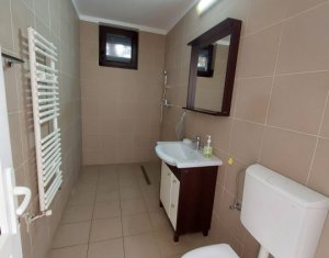 Maison 8 chambres à vendre dans Feleacu