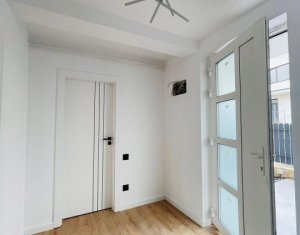 Appartement 4 chambres à vendre dans Floresti
