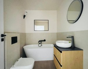 Appartement 4 chambres à vendre dans Floresti