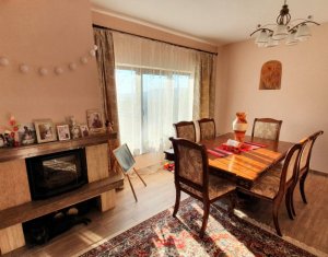 Casa ultrafinisata, Floresti, zona strazii Razoare
