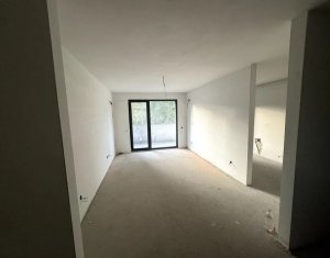 Appartement 3 chambres à vendre dans Cluj-napoca, zone Plopilor