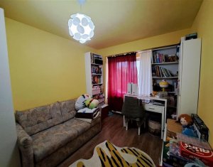 Lakás 3 szobák eladó on Cluj-napoca, Zóna Manastur