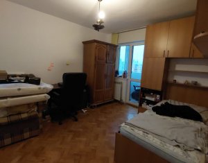 Appartement 3 chambres à vendre dans Cluj-napoca, zone Manastur