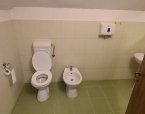 Iroda kiadó on Cluj-napoca, Zóna Intre Lacuri