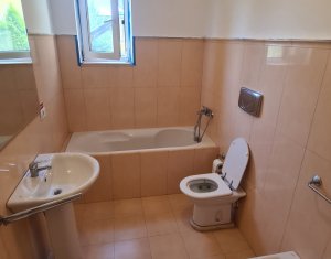 Iroda kiadó on Cluj-napoca, Zóna Intre Lacuri