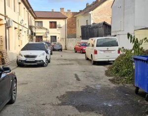 Bureau à louer dans Cluj-napoca, zone Centru