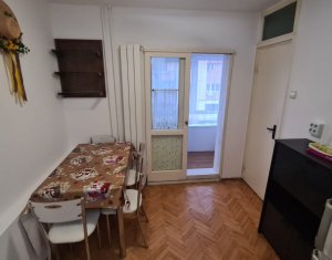 Appartement 2 chambres à vendre dans Cluj-napoca, zone Intre Lacuri