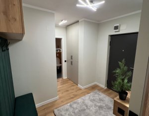 Lakás 3 szobák eladó on Floresti