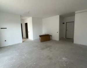 Lakás 3 szobák eladó on Floresti