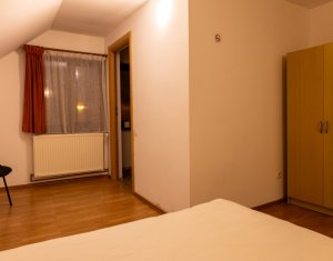 Oportunitate in Zorilor: casa spatioasa, curte mare si potential de investitie!