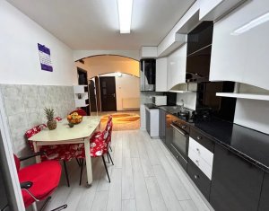 Lakás 4 szobák eladó on Cluj-napoca, Zóna Marasti