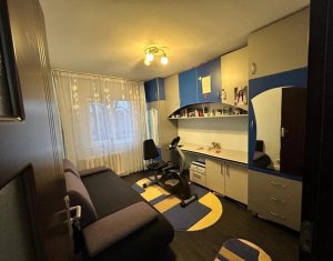 Lakás 4 szobák eladó on Cluj-napoca, Zóna Marasti
