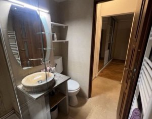 Appartement 3 chambres à vendre dans Cluj-napoca, zone Manastur