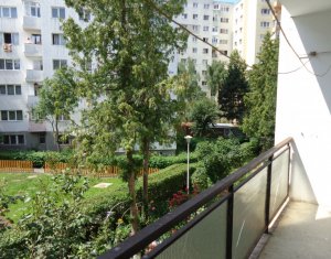 Appartement 4 chambres à louer dans Cluj-napoca, zone Manastur