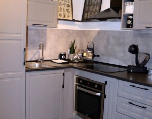 Appartement 5 chambres à vendre dans Cluj-napoca, zone Gruia