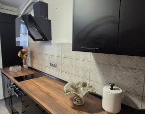 Lakás 2 szobák eladó on Floresti