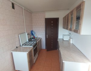 Appartement 3 chambres à louer dans Cluj-napoca, zone Marasti