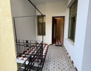 Birou premium ultracentral – 4 camere, amenajare elegantă, Cluj-Napoca