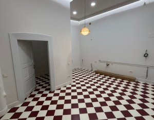 Birou premium ultracentral – 4 camere, amenajare elegantă, Cluj-Napoca