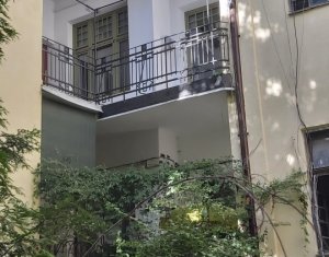 Birou premium ultracentral – 4 camere, amenajare elegantă, Cluj-Napoca