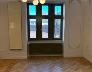 Birou premium ultracentral – 4 camere, amenajare elegantă, Cluj-Napoca