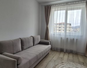 Lakás 3 szobák kiadó on Floresti