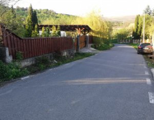 Telek eladó on Comsesti