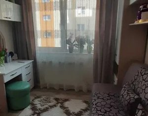 Appartement 3 chambres à vendre dans Cluj-napoca, zone Someseni
