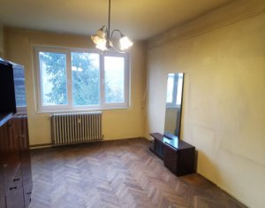 Lakás 4 szobák eladó on Cluj-napoca