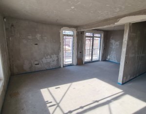Duplex 240 mp, D+P+E+M, zona linistita de case, panorama deosebita !